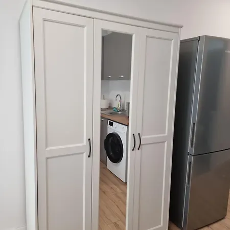 Apartment Mamaia 1 *